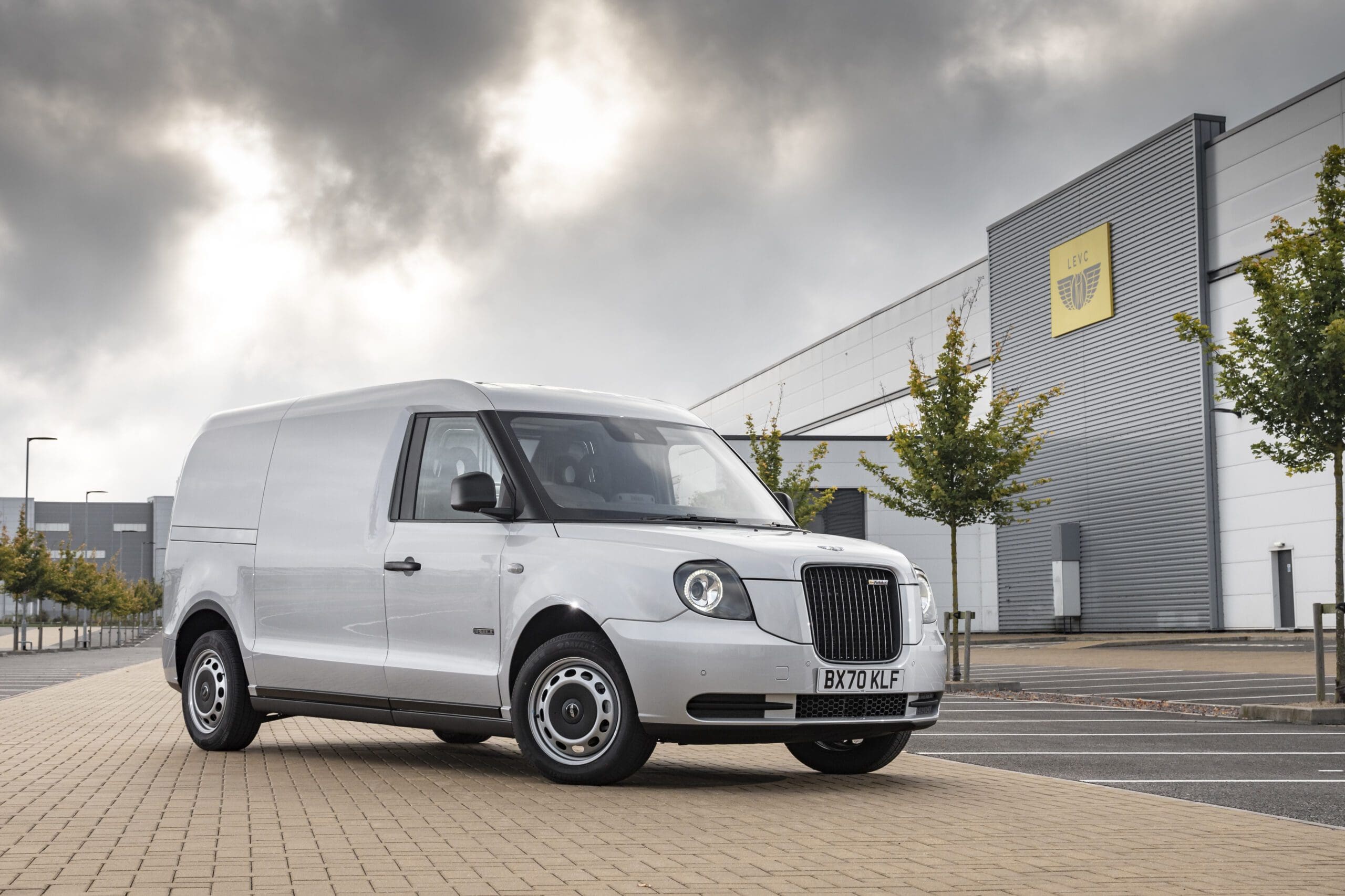 Axil LEVC VN5 Electric Van