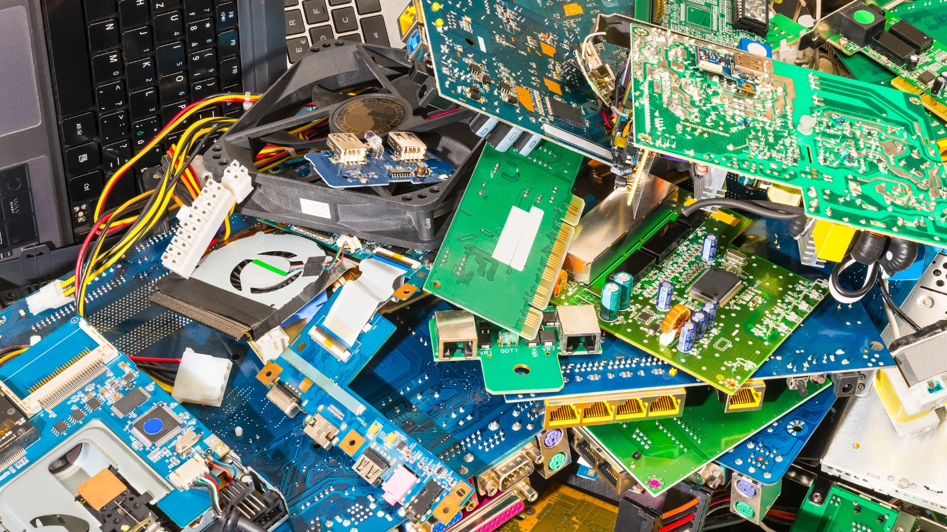 E waste cover
